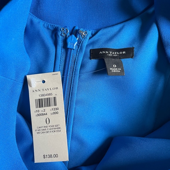 NWT Ann Taylor Blue Peplum dress Size 0 (fits Size 2) - Picture 3 of 3